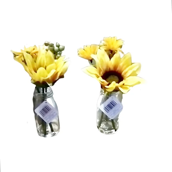 Ashland "Welcome to Our Home" Sunflower Motif Accent & 2 Flower Vases w/ Flowers - Picture 5 of 5